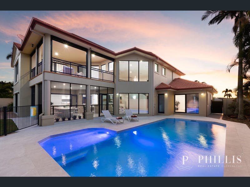 3166 Riverleigh Drive, Hope Island — photo 1 of 5
