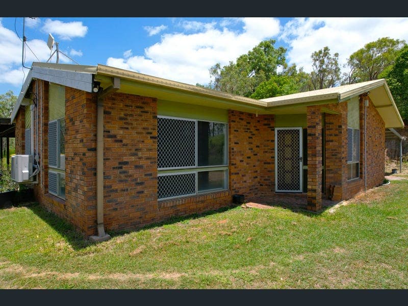 52296 Burnett Highway, Bouldercombe — photo 1 of 5
