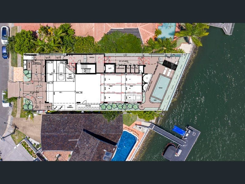 62 Sunset Boulevard, Surfers Paradise — photo 1 of 5