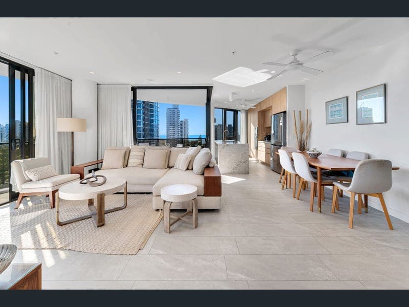 1001/36 Britannia Avenue, Broadbeach — photo 1 of 5