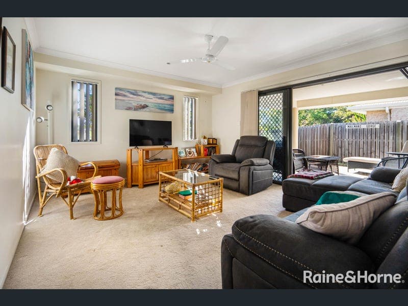 2 Munro Way, Urraween — photo 1 of 5