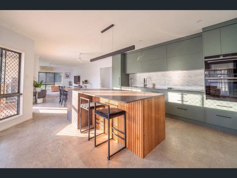 7 Taringa Street, Brinsmead — photo 1 of 5