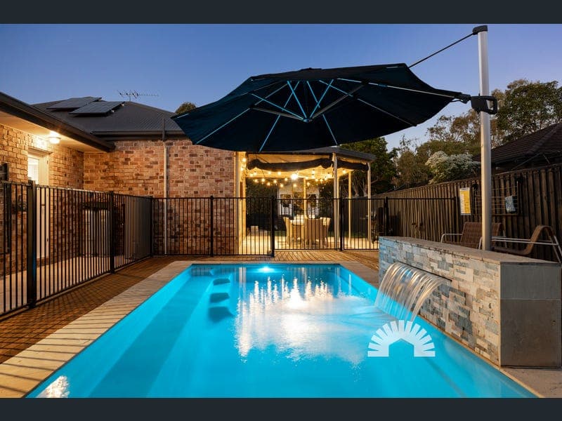6 Jardine Place, Narangba — photo 1 of 5