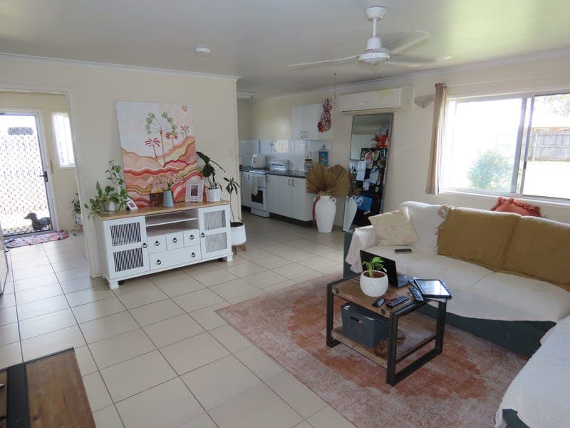6 Warrener Street, Andergrove — photo 1 of 5