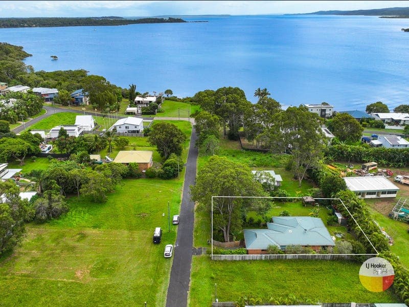 13-15 Hill Street, Russell Island — photo 1 of 5