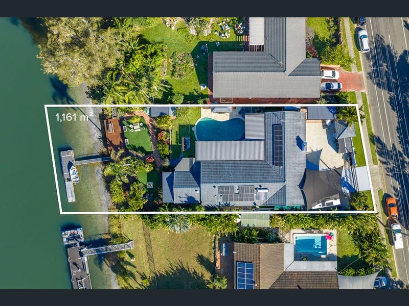 734 Nerang Broadbeach Road, Carrara — photo 1 of 5