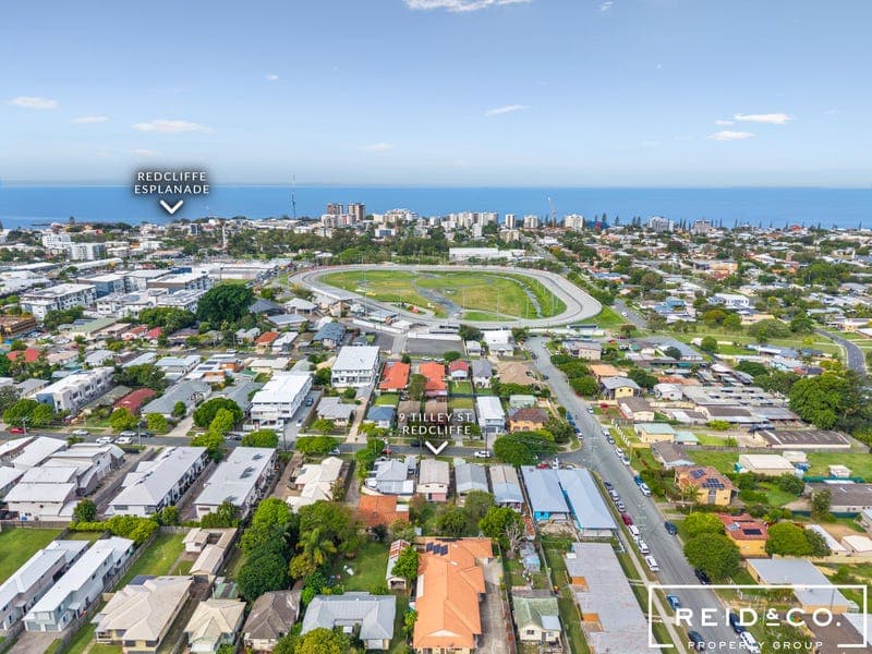 9 Tilley Street, Redcliffe — photo 1 of 5