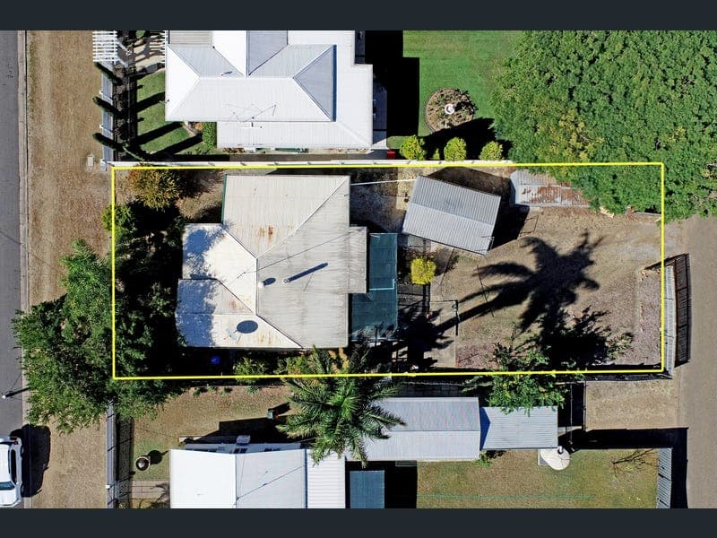 83 Grevillea Street, Biloela — photo 1 of 5