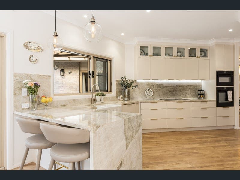 14 Spring Garden Court, Middle Ridge — photo 1 of 5