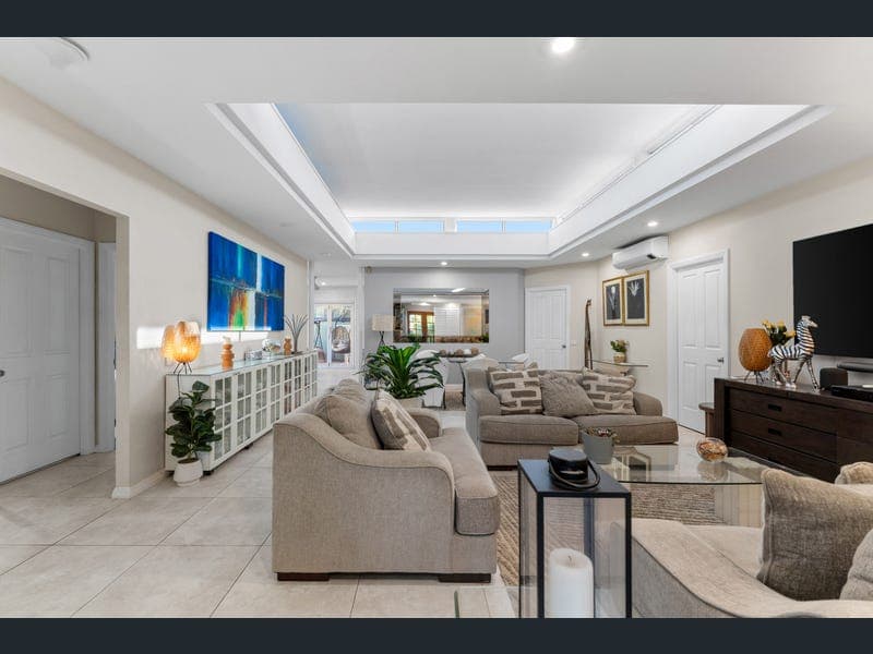 129 Santa Cruz Boulevard, Clear Island Waters — photo 1 of 5