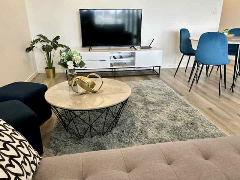 4/44 Latham Street/Sky Patio Apartment, Chermside — photo 1 of 5