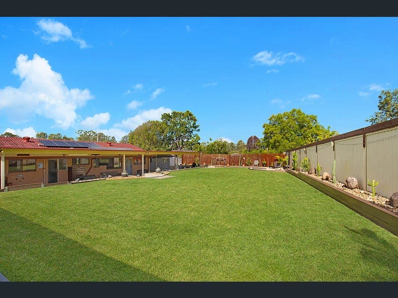 93 Vansittart Road, Regents Park — photo 1 of 5