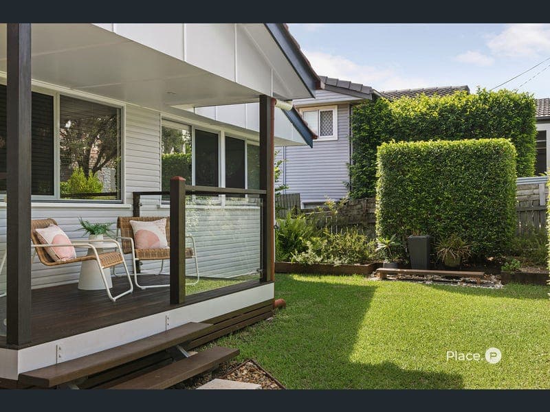 12 Bakewell Street, Mount Gravatt East — photo 1 of 5