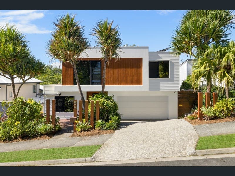 54 Panorama Drive, Reedy Creek — photo 1 of 5