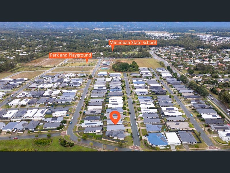 9 Bloomfield Street, Morayfield — photo 1 of 5