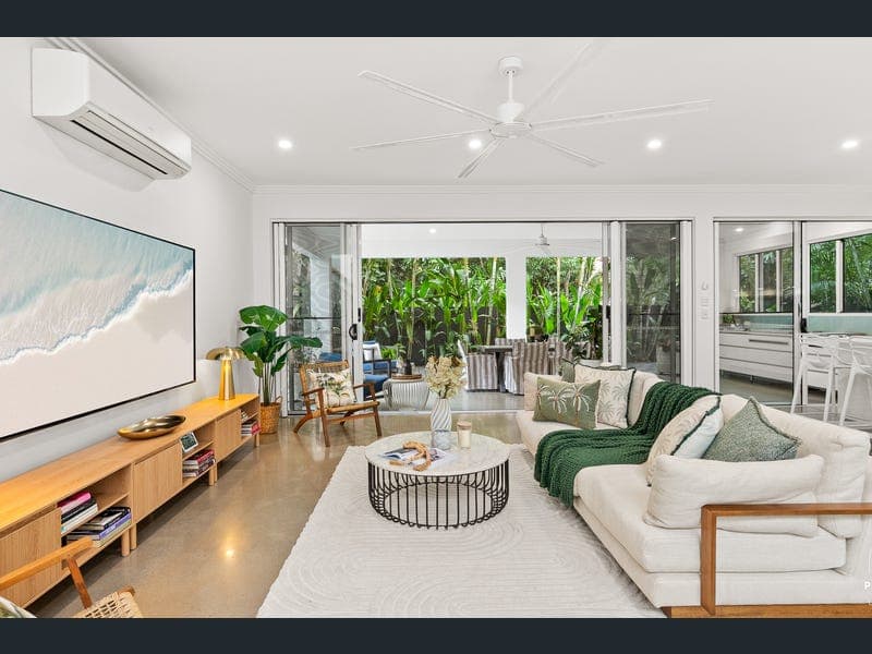 18 Turtle Close, Clifton Beach — photo 1 of 5