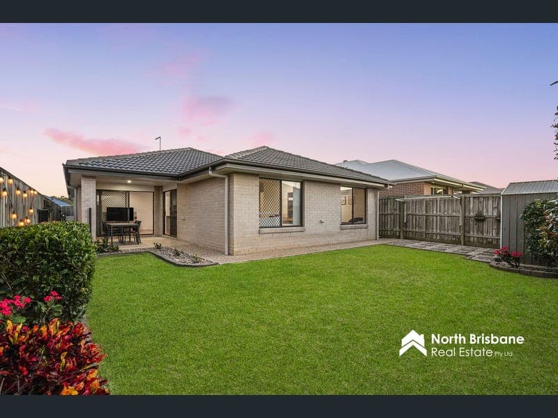 11 Icarus Crescent, Burpengary — photo 1 of 5