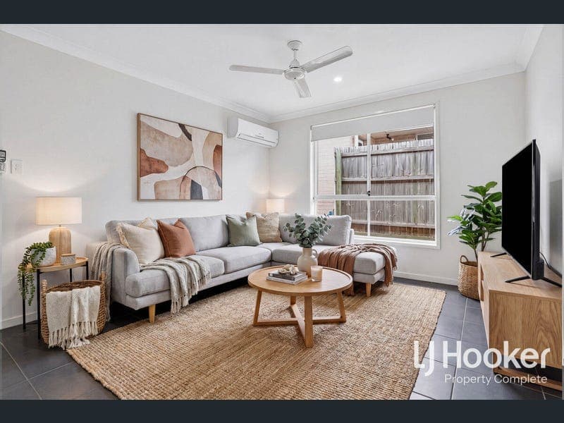 25 Combs Street, Yarrabilba — photo 1 of 5