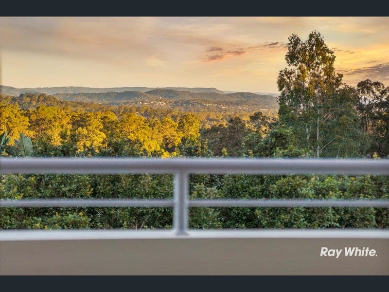 25 Lynette Way, Daisy Hill — photo 1 of 5
