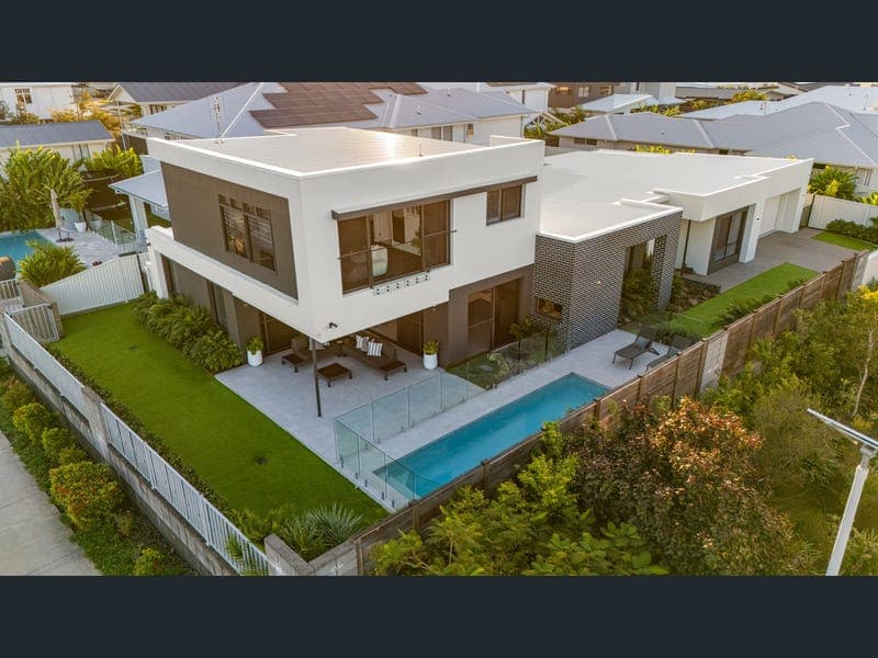 85 Coral Sea Drive, Pelican Waters — photo 1 of 5