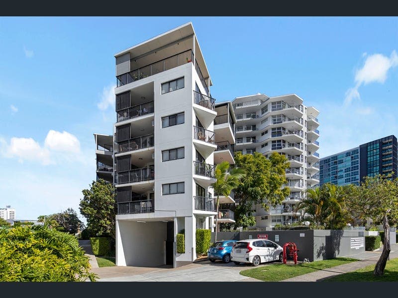 13/75 Thorn Street, Kangaroo Point — photo 1 of 5