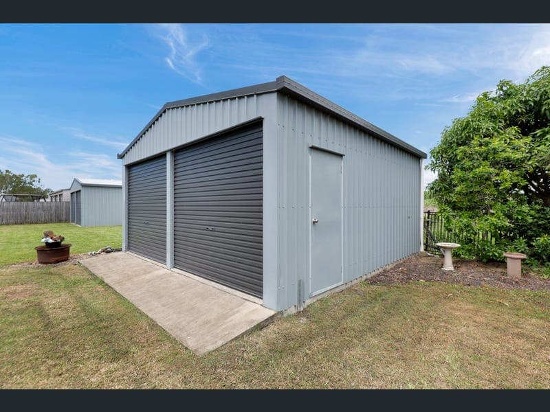 15 Burge Court, Glenella — photo 1 of 5
