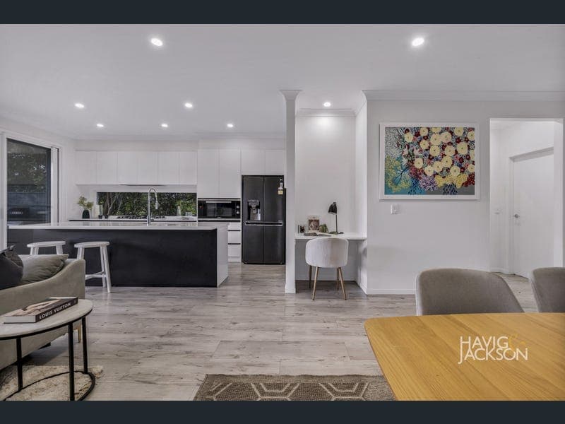 7 Conquest Street, Hendra — photo 1 of 5