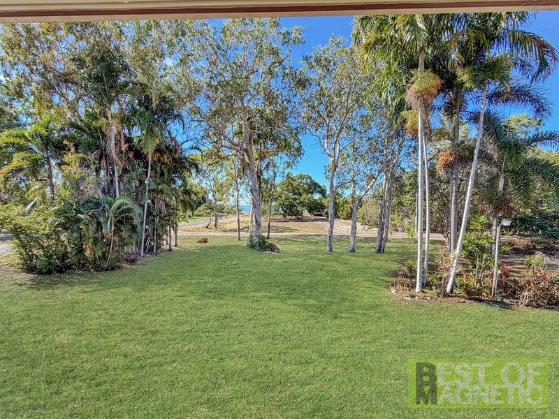 10 Yates Street, Nelly Bay — photo 1 of 5