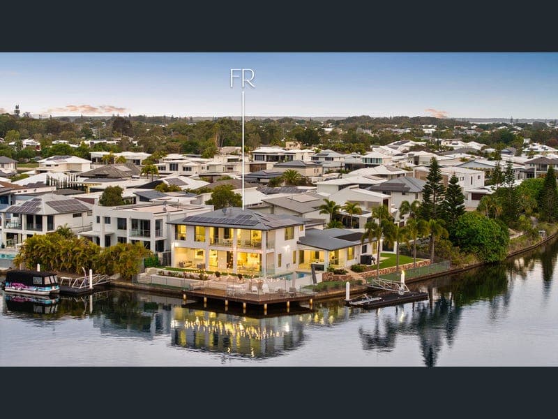 32 The Passage, Pelican Waters — photo 1 of 5