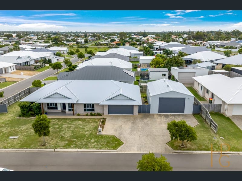 14 Beachcomber Place, Bargara — photo 1 of 5