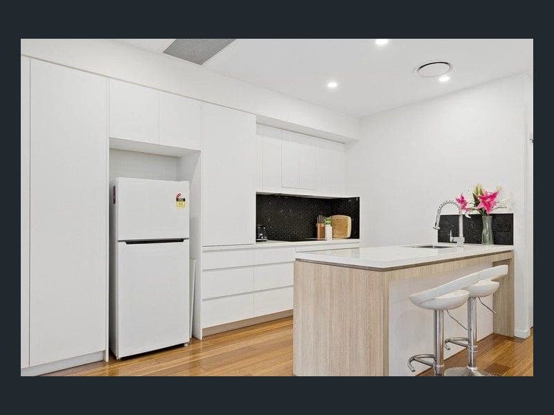3/166 Norman Avenue, Norman Park — photo 1 of 5