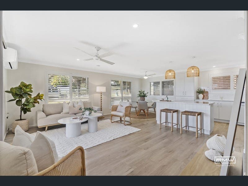 4 Bonito Close, Taranganba — photo 1 of 5