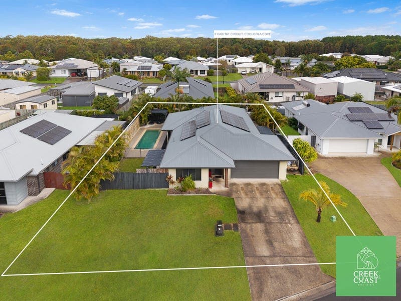 6 Habitat Circuit, Cooloola Cove — photo 1 of 5