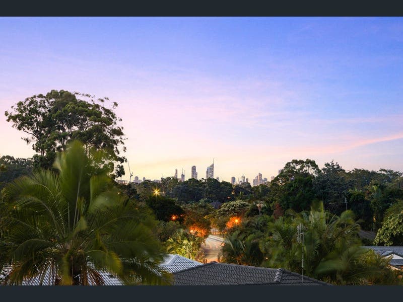 29 Gordonia Drive, Reedy Creek — photo 1 of 5