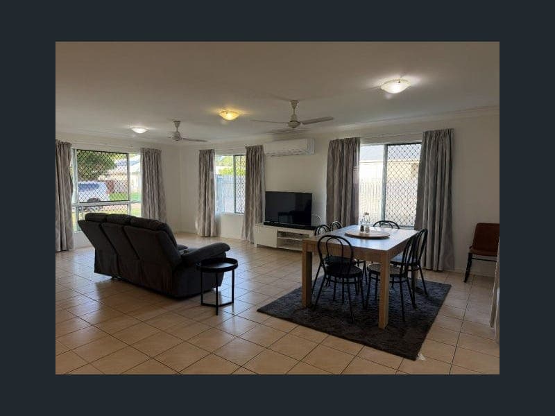 15 Mariala Court, Bushland Beach — photo 1 of 5