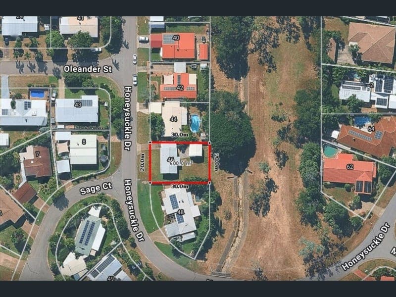46 Honeysuckle Drive, Annandale — photo 1 of 5