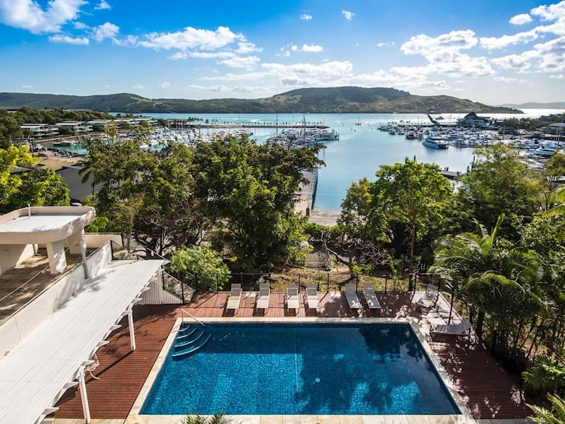 1/1 Marina Drive, Hamilton Island — photo 1 of 5