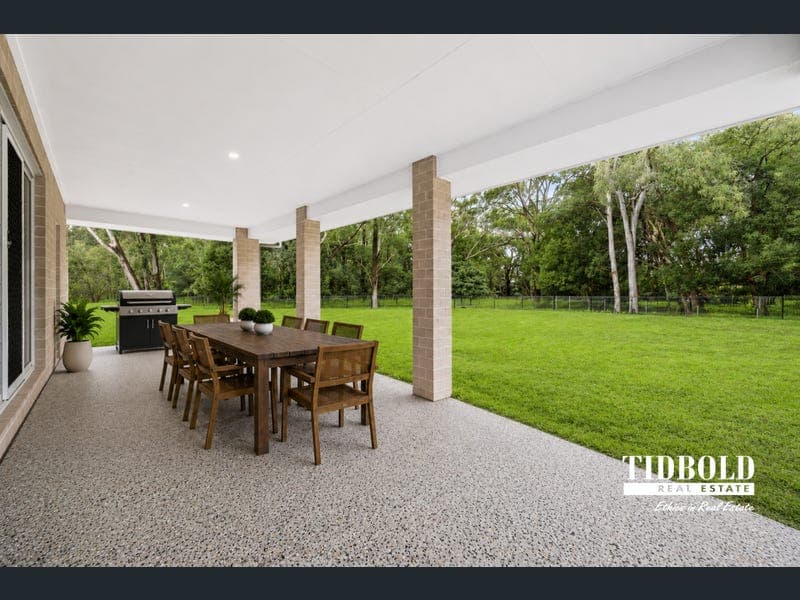 45-47 Boundary Street, Redland Bay — photo 1 of 5