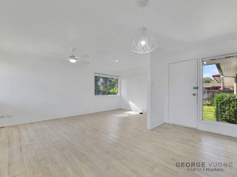 15 Moonstone St, Acacia Ridge — photo 1 of 5