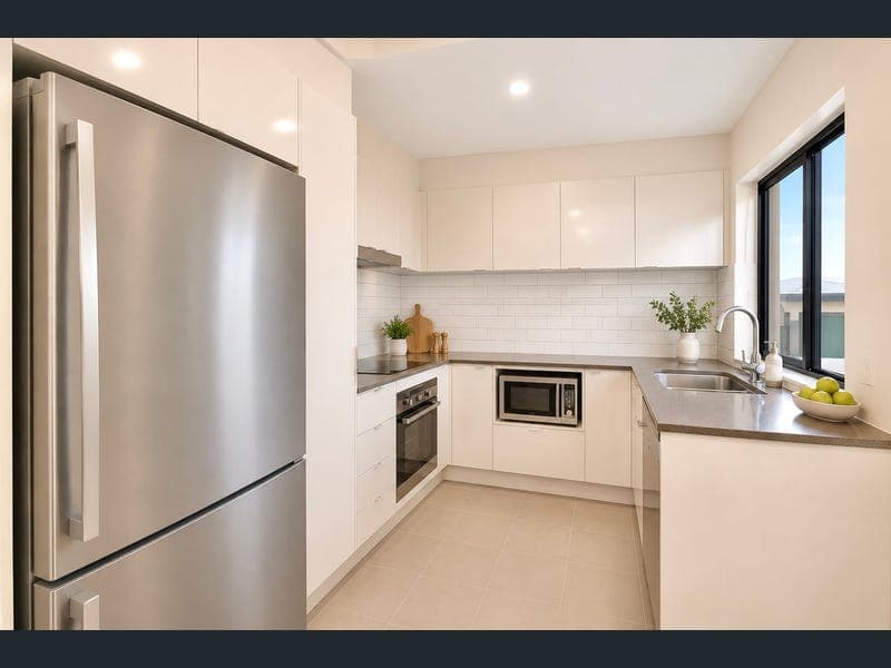 203/14 Gallway Street, Windsor — photo 1 of 5