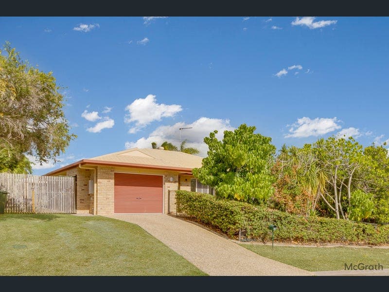 4 Cania Way, Clinton — photo 1 of 5