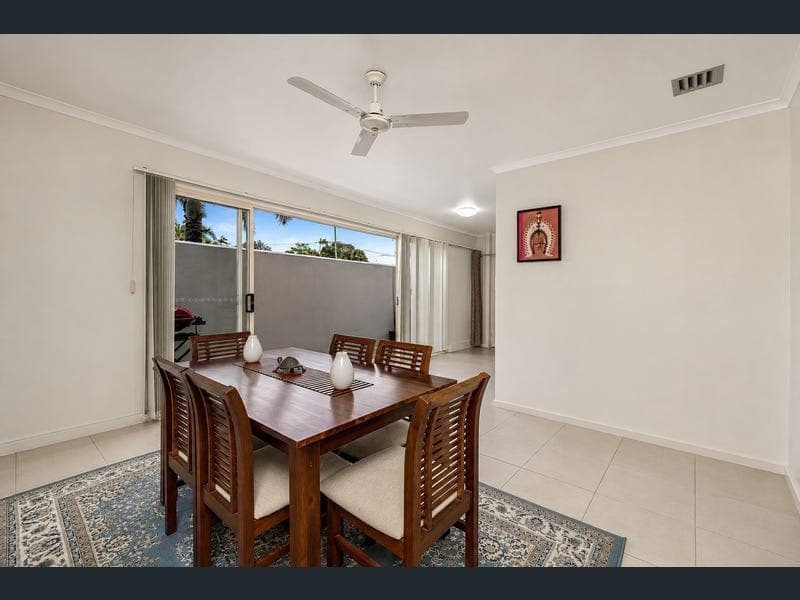 11/331-337 Lake Street, Cairns North — photo 1 of 5