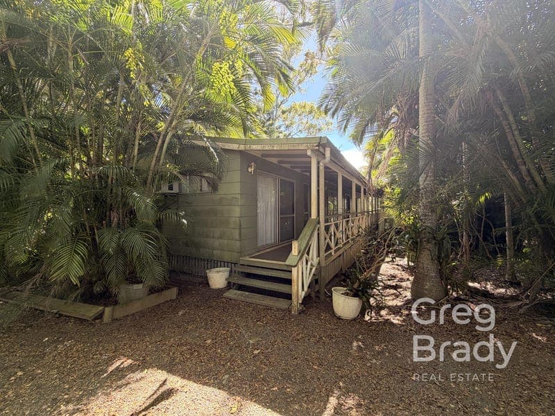 7 Rosewood Court, Hay Point — photo 1 of 5