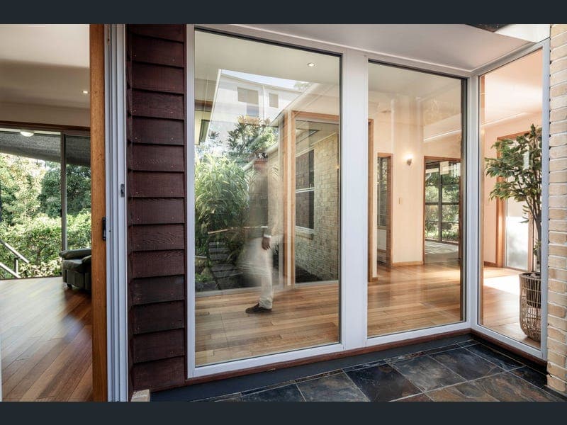 39 Camballin Court, Shailer Park — photo 1 of 5