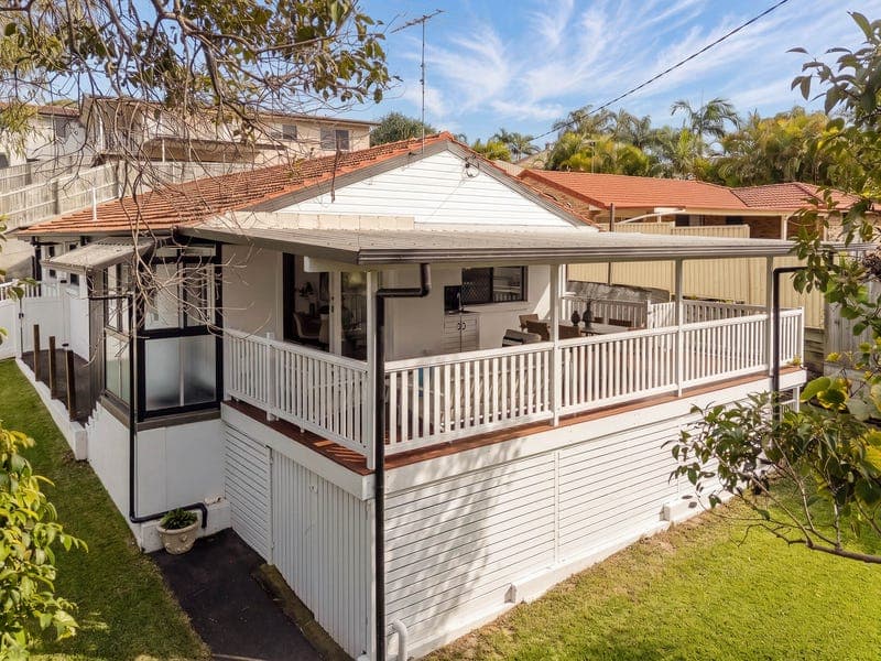 3 Norcombe Street, Carina — photo 1 of 5
