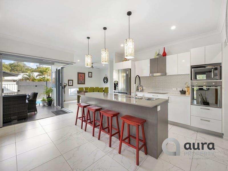 16 Jade Crescent, Caloundra West — photo 1 of 5