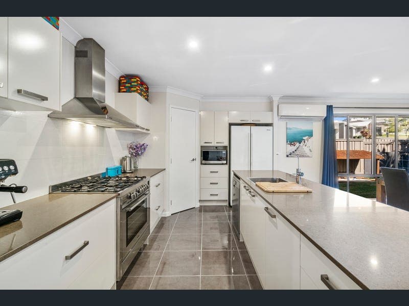 25 Wollombi Avenue, Ormeau Hills — photo 1 of 5