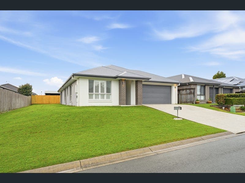 16 Galatea Street, Burpengary — photo 1 of 5