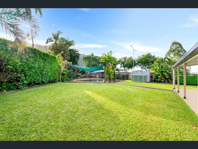16 Orpheus Close, Mount Sheridan — photo 1 of 5