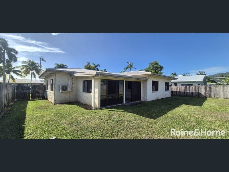 6 Middlemiss Street, Mossman — photo 1 of 2